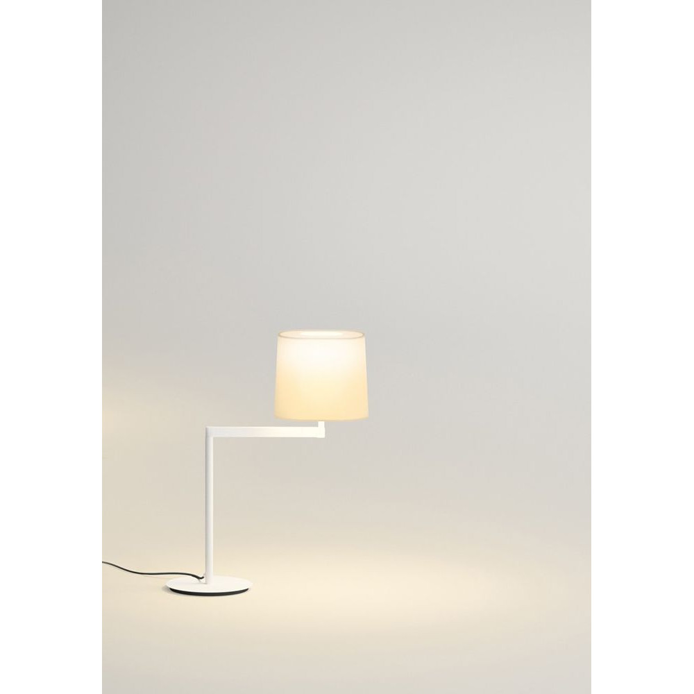 Lampada da tavolo Vibia Swing cromo